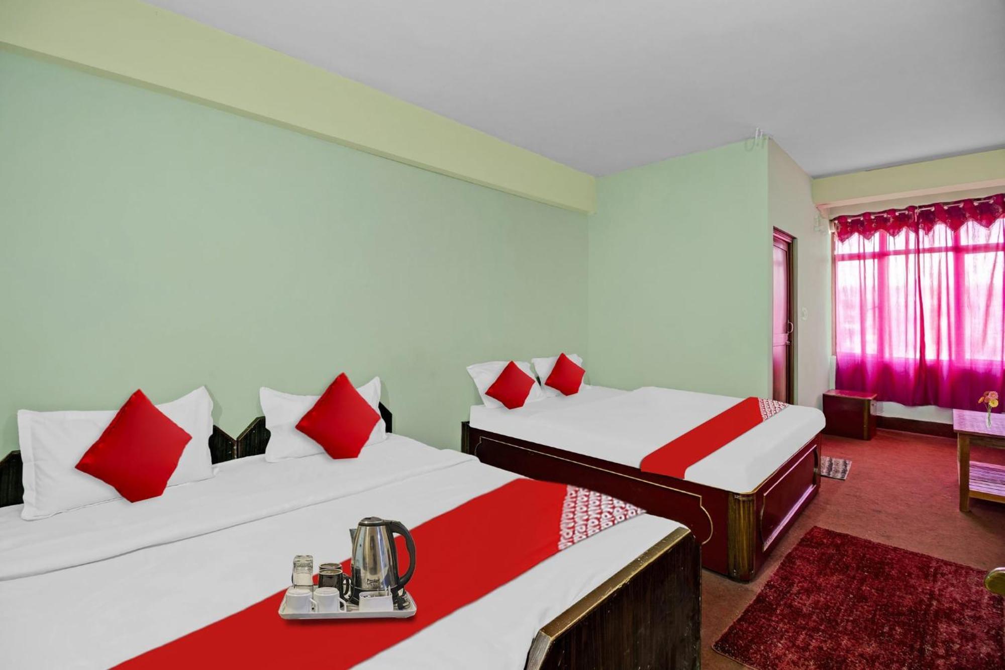 Hotel O Evergreen Guest House Shillong Exteriör bild